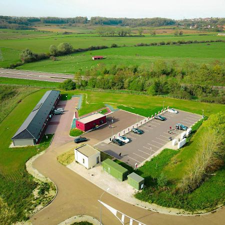 Hotel Maas Val-de-Meuse Kültér fotó