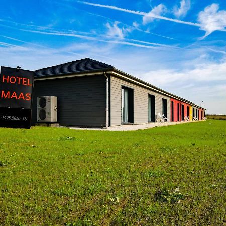 Hotel Maas Val-de-Meuse Kültér fotó