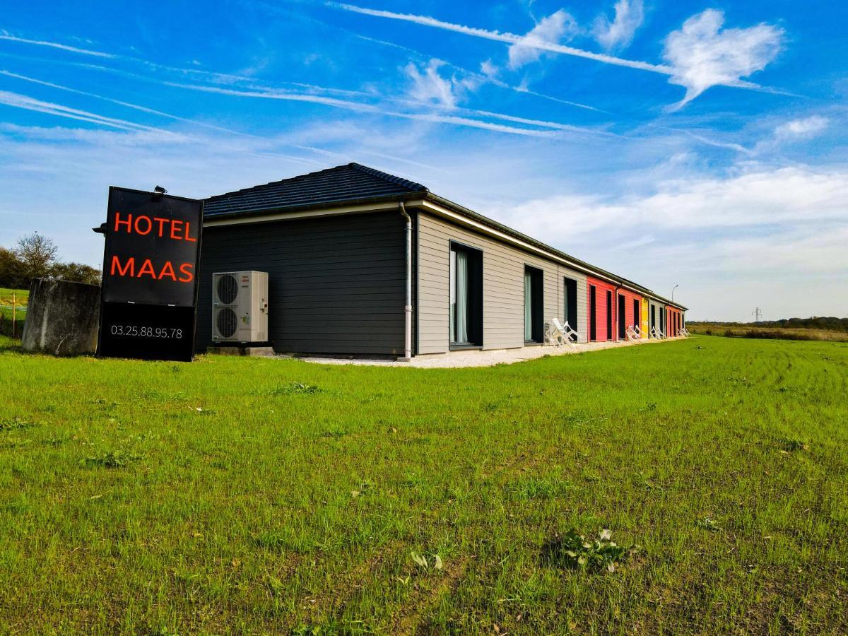 Hotel Maas Val-de-Meuse Kültér fotó